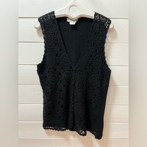 TRANSIT ROMANTIQUE – Black Crochet Knit Vest (Size M)